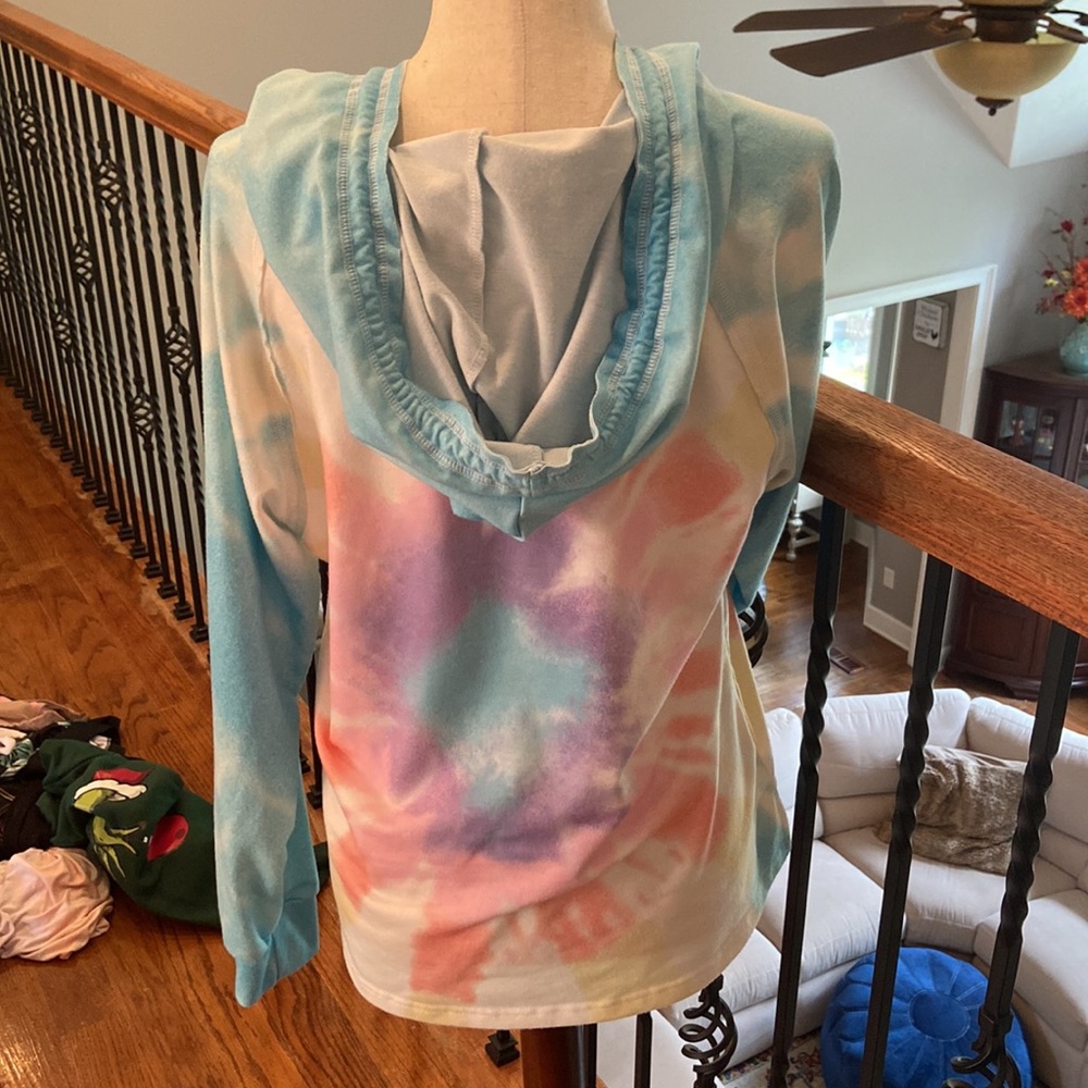 Boutique! Sweatshirt! S! - Picture 5 of 6